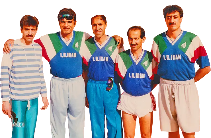 manouchehr shamshiri, track and field coach, alongside his athletes in iran’s national athletics team, including hamid sajjadi, in 1993 - منوچهر شمشیری پیشکسوت و مربی سرشناس تیم ملی دو میدانی ایران در کنار شاگردان، از جمله حمید سجادی سال 1372