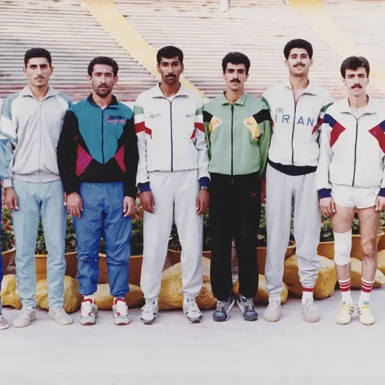 Manuchehr Shamshiri, Iran’s Track & Field Coach and Talent-Maker Legend - منوچهر شمشیری مربی و اسطوره پرور رشته دو میدانی ایران در کنار شاگردانش